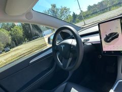 Tesla Model Y Rear-Wheel Drive - ფოტო 17