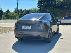 Tesla Model Y Rear-Wheel Drive - ფოტო 6