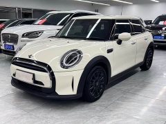 BMW MINI 2023 1.5T ONE 5-Door - ფოტო 1