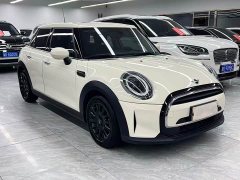 BMW MINI 2023 1.5T ONE 5-Door - ფოტო 3