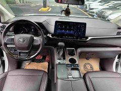 Toyota Sienna 2021 2.5L Hybrid Comfort Edition - ფოტო 11