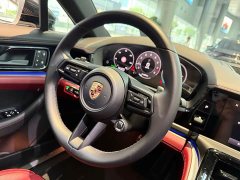Porsche 2024 Panamera 2.9T - ფოტო 3