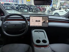 XPeng G7 Extended Range 1704 Max Flagship - ფოტო 11