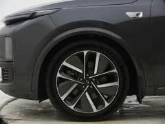 Li Auto L8 2024 Max - ფოტო 14