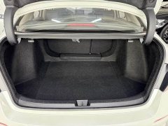Honda Civic 180TURBO CVT Premium Edition - ფოტო 20