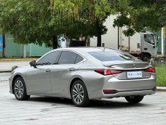Lexus ES 2022 300h Excellence Edition - ფოტო 15