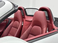 Porsche 718 Boxster 2.0T - ფოტო 10