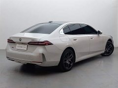 BMW i5 2024 eDrive 35L Luxury Package - ფოტო 4