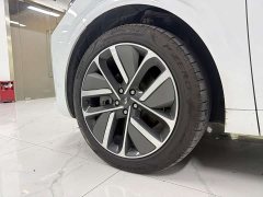 Li Auto L6 2024 Max - ფოტო 7