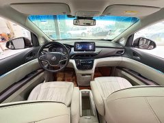 Buick GL8 Land Business Class 652T Luxury - ფოტო 10