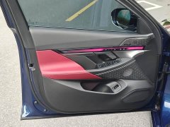 BMW i5 eDrive 35L M Sport Package - ფოტო 12