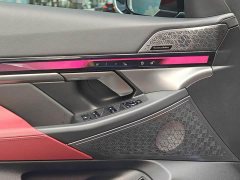 BMW i5 eDrive 35L M Sport Package - ფოტო 13