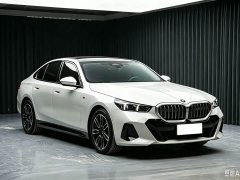 BMW 5 Series (Imported) 2024 525i M Sport Package - ფოტო 3