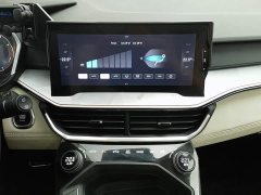 Lynk & Co Geely Lynk & Co 06 1.5T Shero Pink Special Edition - ფოტო 12