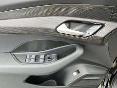 Audi Q6 40 TFSI quattro Anniversary Edition Yulin Package 7-Seater - ფოტო 18