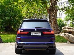 BMW X7 xDrive40i Executive M Sport Package - ფოტო 5