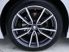 BMW 3 Series Facelift 320Li M Sport Package - ფოტო 10