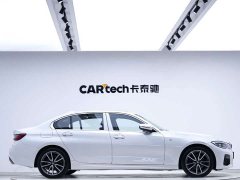 BMW 3 Series Facelift 320Li M Sport Package - ფოტო 4