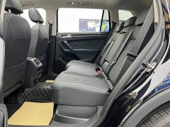 Volkswagen Tiguan L Outstanding Edition 300TSI Automatic Two-Wheel Drive Dragon Ascendant Version - ფოტო 19
