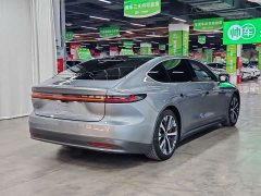 NIO ET7 75kWh Executive - ფოტო 6