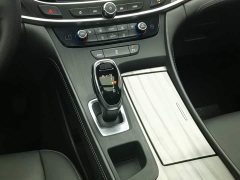 Buick Junyue 652T Luxury - ფოტო 13