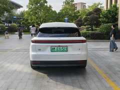 Li Auto i6 2025 Four-Wheel Drive Standard Edition - ფოტო 8