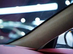 Aston Martin DB11 2020 4.0T V8 Coupe - ფოტო 10