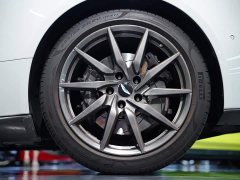 Aston Martin DB11 2020 4.0T V8 Coupe - ფოტო 13