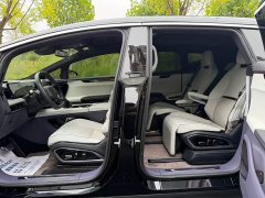 HiPhi X 2021 Flagship 6-Seater - ფოტო 14