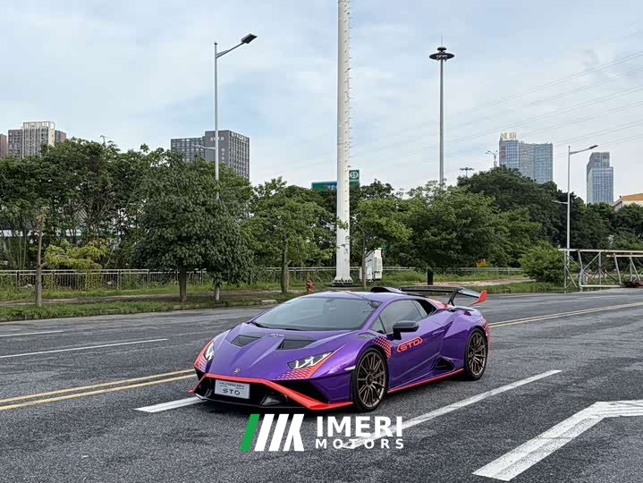 Lamborghini Huracán STO