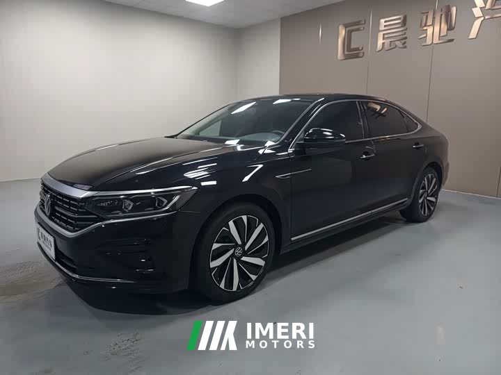 Volkswagen Passat 380TSI Dragon Prestige Edition - ავტომობილი ჩინეთიდან