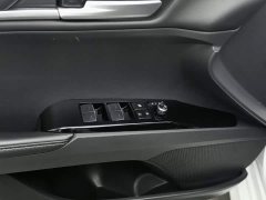 Toyota Camry 2.0G Premium Edition - ფოტო 9