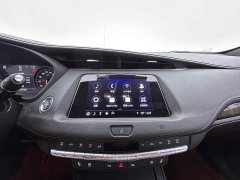 Cadillac XT4 28T AWD Platinum - ფოტო 11
