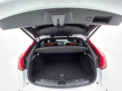 Cadillac XT4 28T AWD Platinum - ფოტო 18