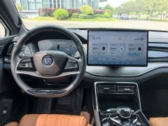BYD Yuan Plus DM-i 215km Range AWD Flagship - ფოტო 6