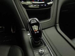 Cadillac XT5 2.0T AWD Luxury (Hummingbird Edition) - ფოტო 13