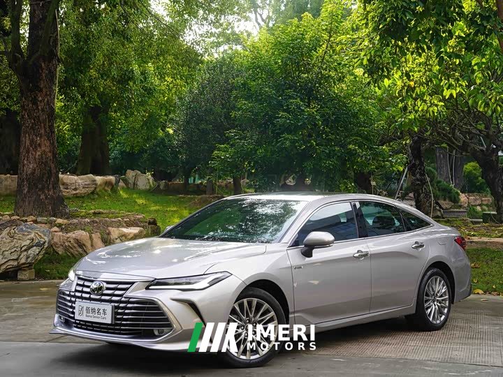 Toyota Avalon Hybrid 2.0L Luxury - ავტომობილი ჩინეთიდან