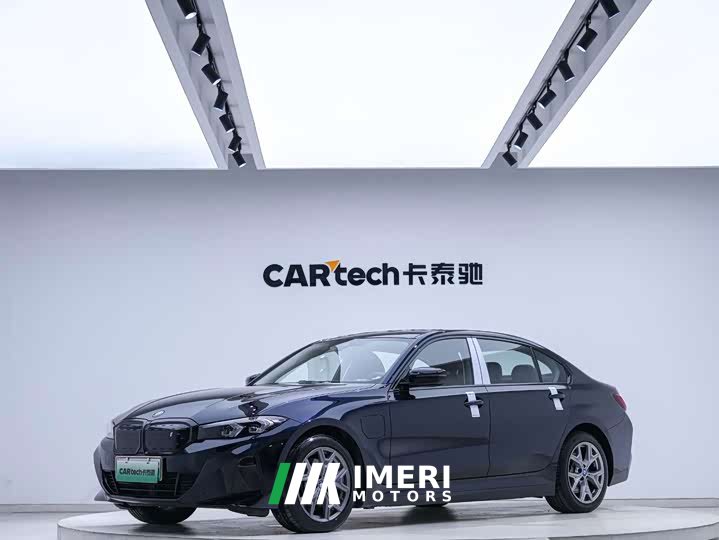 BMW i3 eDrive 35 L