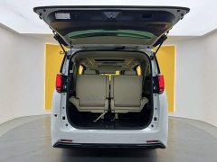 Toyota Alphard 2021 Hybrid 2.5L Premium Edition - ფოტო 12