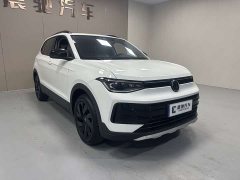 Volkswagen Touareg New Sharp 1.5L Sharp Edition - ფოტო 3