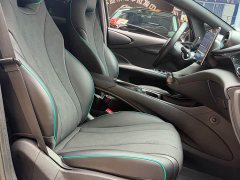 BYD Dolphin Glory Edition 401km Knight Edition - ფოტო 8