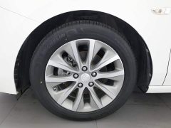 Buick GL6 2021 323T Hybrid Connected Luxury - ფოტო 17