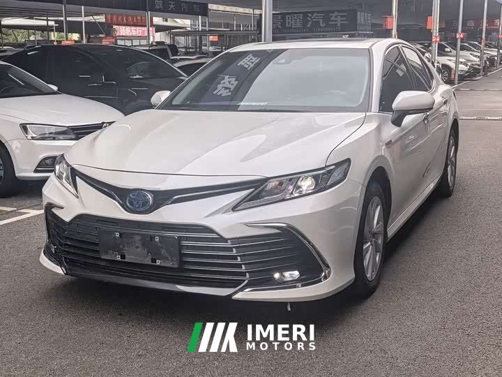 Toyota Camry Hybrid 2.5L HGVP Leading Edition