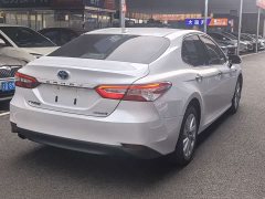 Toyota Camry 2021 Hybrid 2.5L HGVP Leading Edition - ფოტო 4