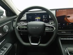 Chery Arrizo 8 PRO 1.6T DCT Luxury Plus - ფოტო 11