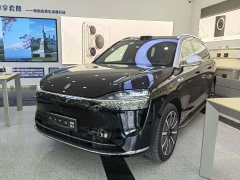 AITO M9 Extended Range Ultra 42kWh 6-Seater - ფოტო 1