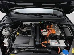 Volkswagen Magotan PHEV 2022 GTE Luxury - ფოტო 6