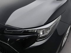 Toyota Corolla Hybrid 1.8H E-CVT Luxury - ფოტო 7