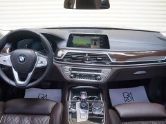 BMW 7 Series 740Li Luxury Edition Premium Package - ფოტო 16