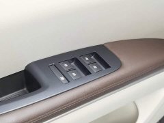 Buick GL8 Land Business Class Smart Edition - ფოტო 9